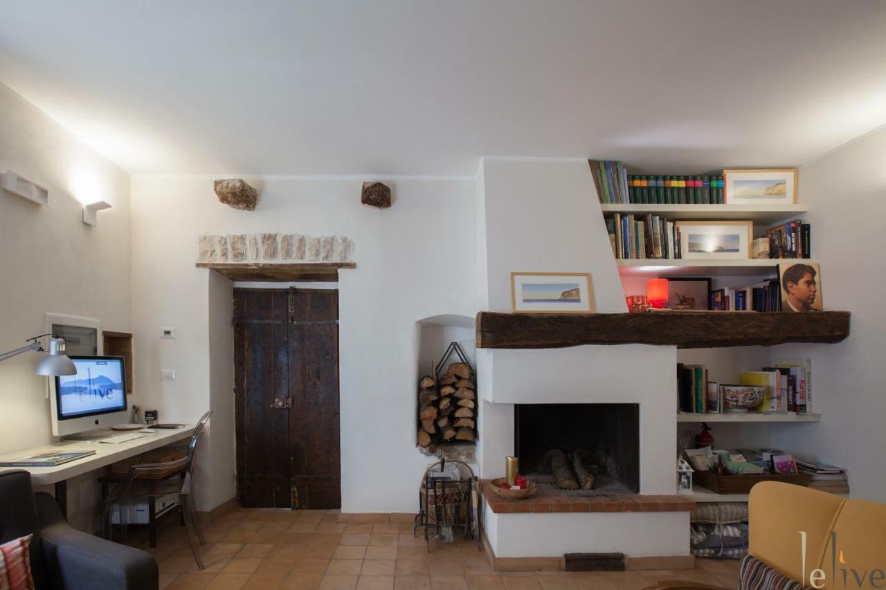 Lelive Bed&Breakfast Sermoneta Eksteriør billede